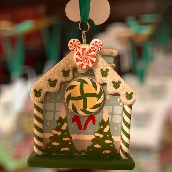 NWT Disney Grand Californian Hotel Chip & Dale Gingerbread House Ornament - Picture 5 of 5